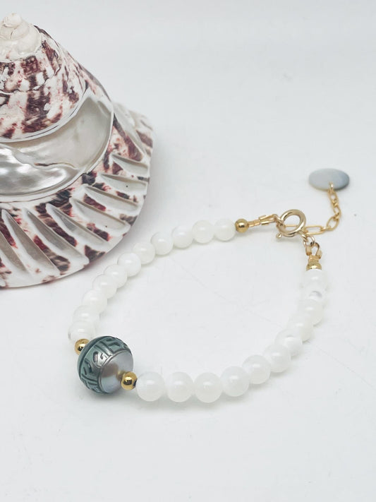 Bracelet NACRE & PERLE GRAVÉE