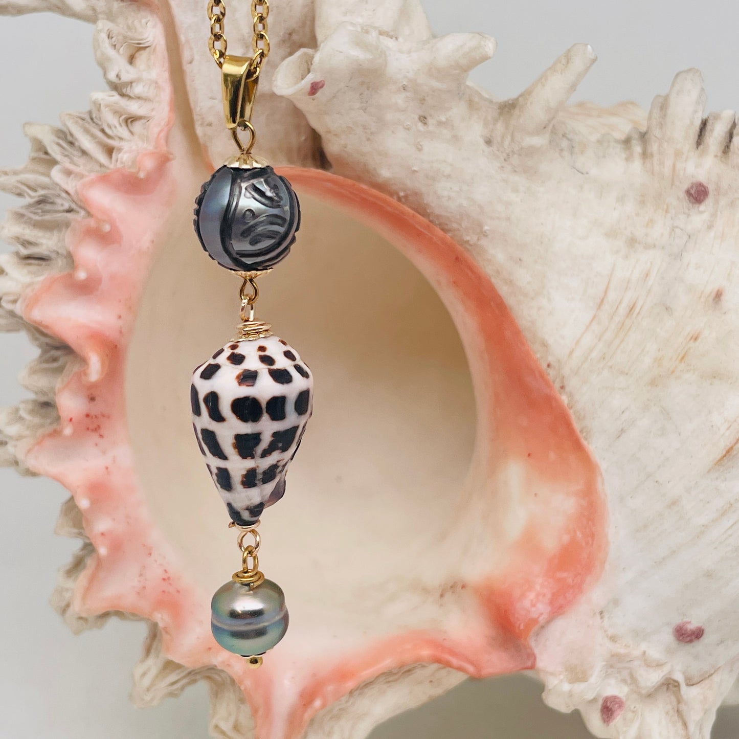 Collier TE FENUA MANA