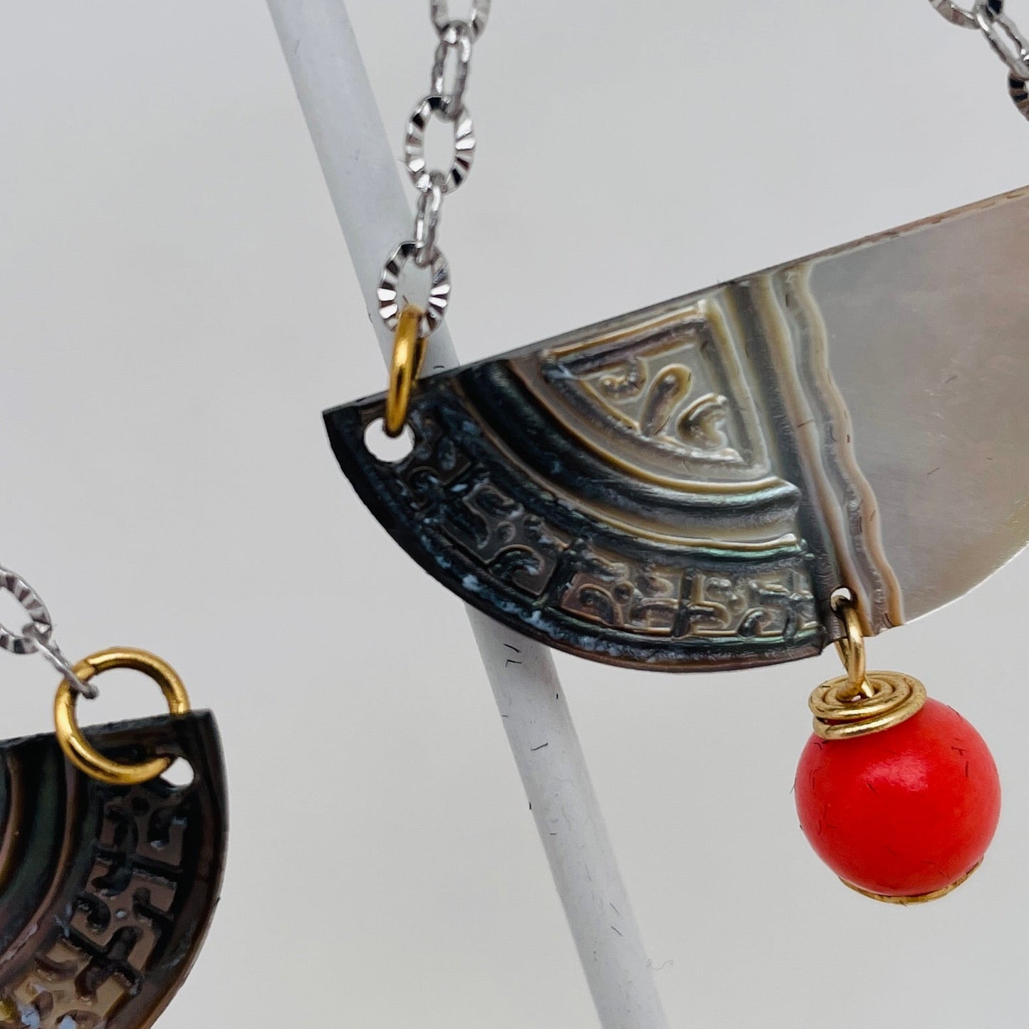 Boucle d'oreilles NACRE CORAIL