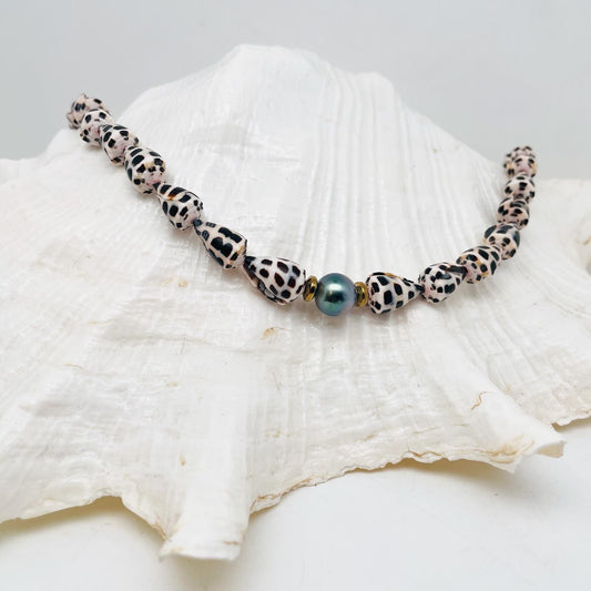 Collier CÔNES HÉBREUX