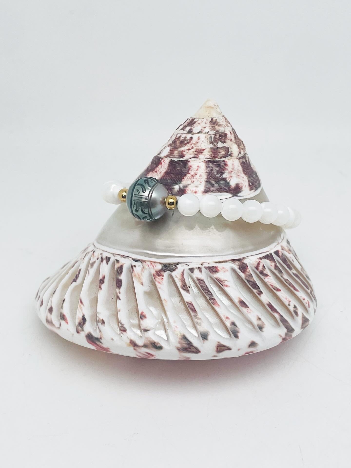Bracelet NACRE & PERLE GRAVÉE